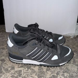 adidas Originals Men's ZX 750 Trainers UK 9.5 in Grey / White  Never Worn